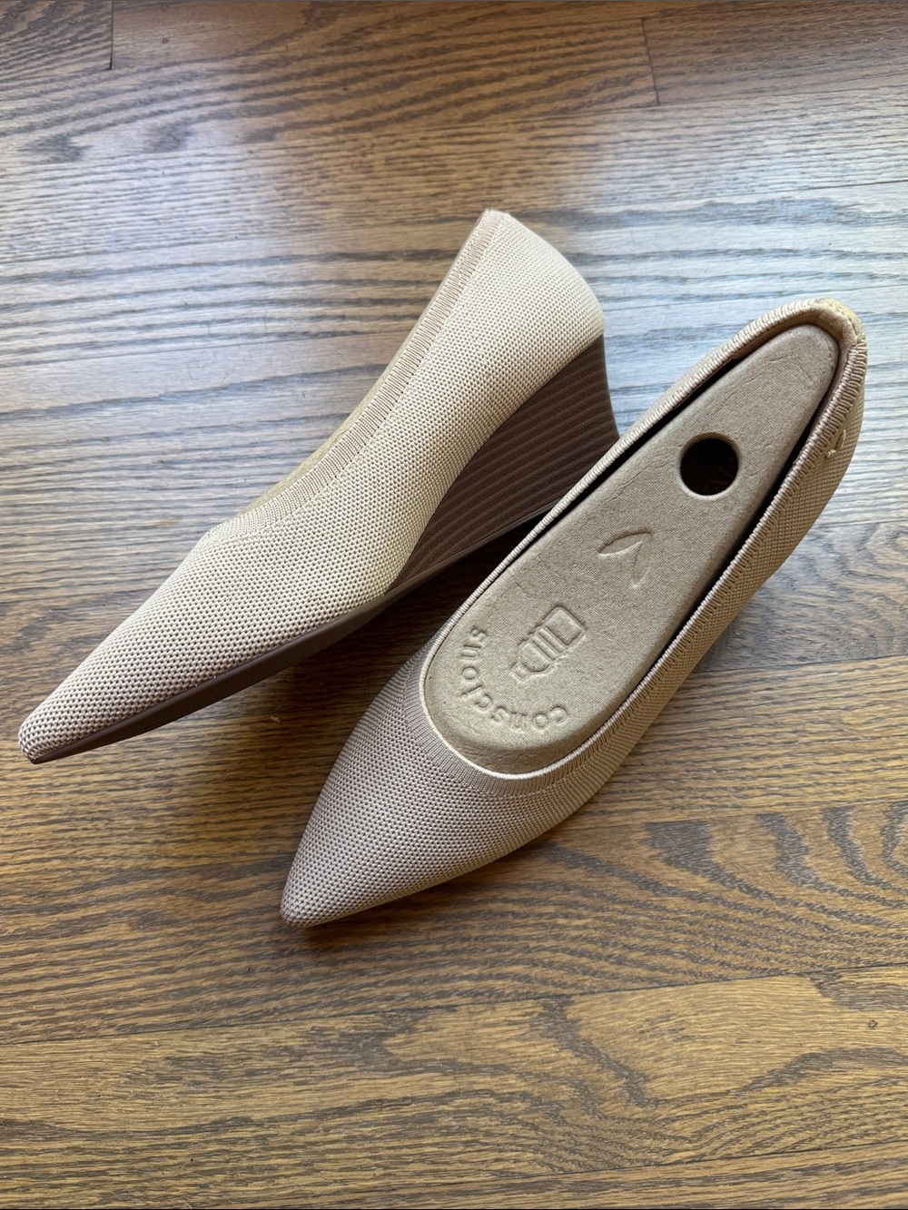 VIVAIA- Pointy- Toe Wedge Pumps in Beige